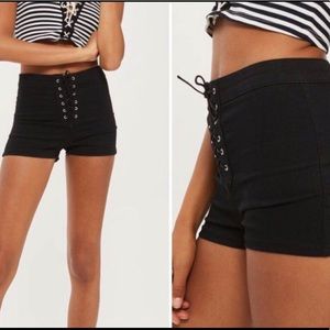 Laced up shorts